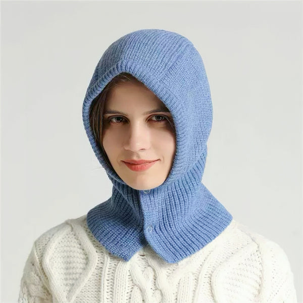 Cappello passamontagna lavorato a maglia in blu