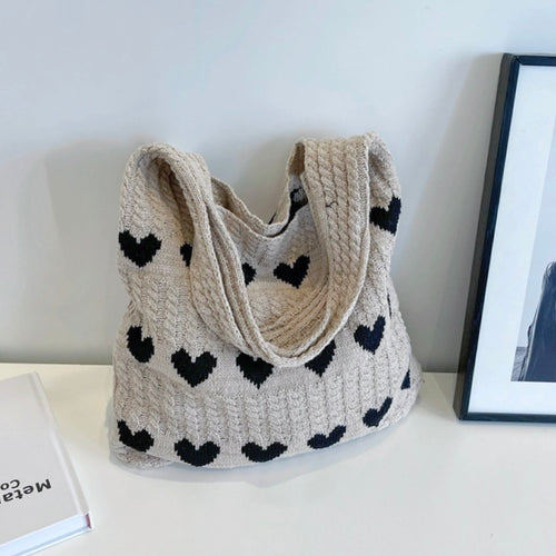 Heart Pattern Crochet Bag