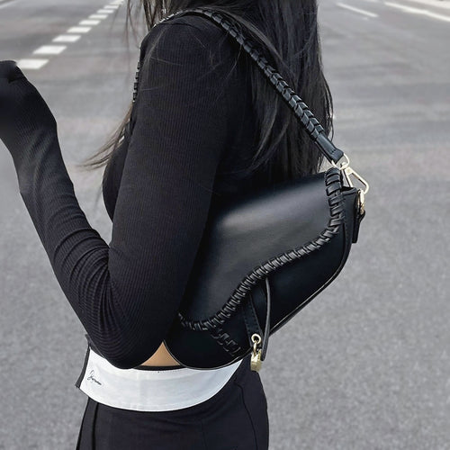 Bolso de sillín con hilo de cuero