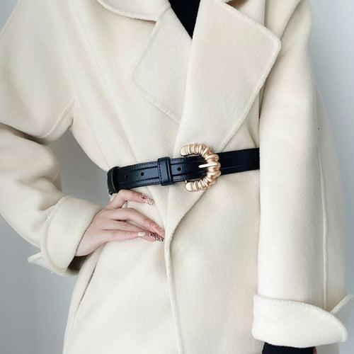 Gold Metal Shell Buckle Belt | DEHOME