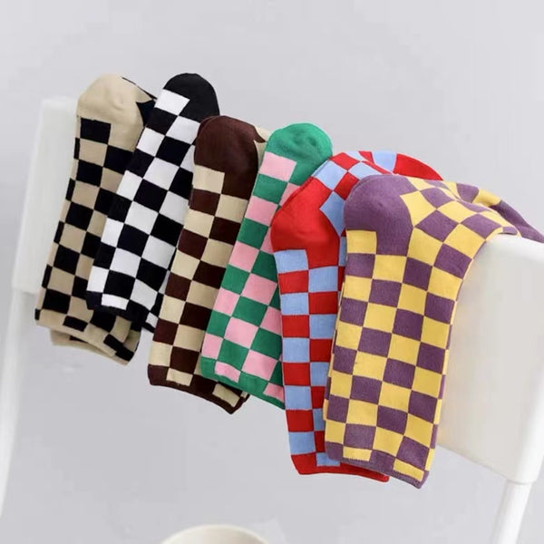 Chaussettes colorées en damier