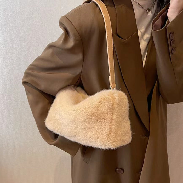 Bolso mini baguette de piel de borrego