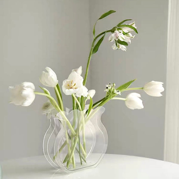 Fishtail Flower Vase