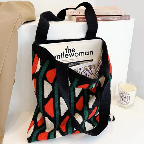 Geometric Contrast Color Knitted Tote Bag