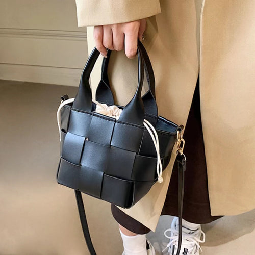 ■ ＊花＊ BLACK BASKET BAG MINI Woven Leather Mini Basket Bag | DEHOME